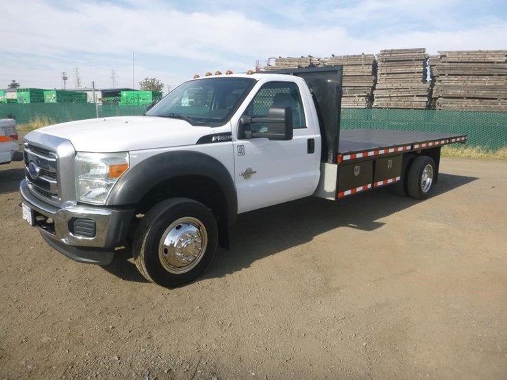 2012-ford-f550-image-1