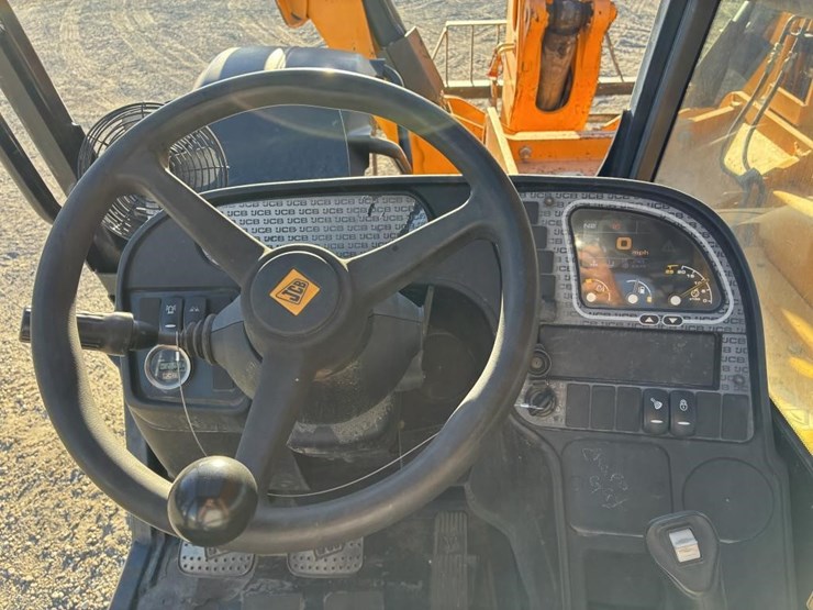 2018-jcb-510-image-22