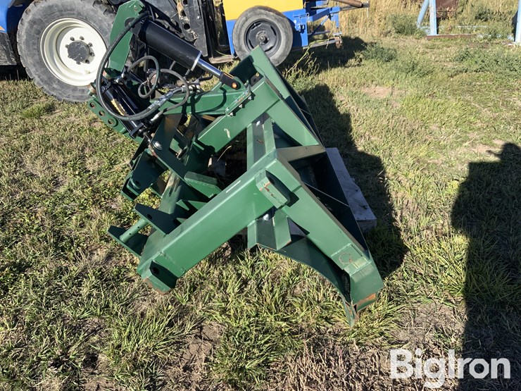 art’s-way-center-piece-for-land-plane-image-4