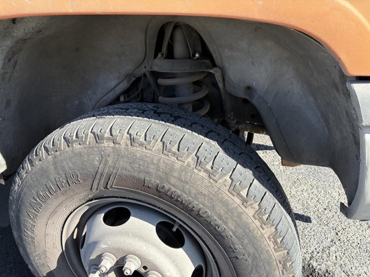 2001-dodge-ram-3500-image-9