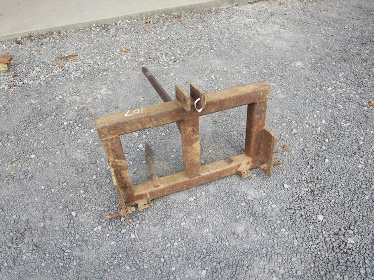 #107-•-3pt-hay-spear-image-3