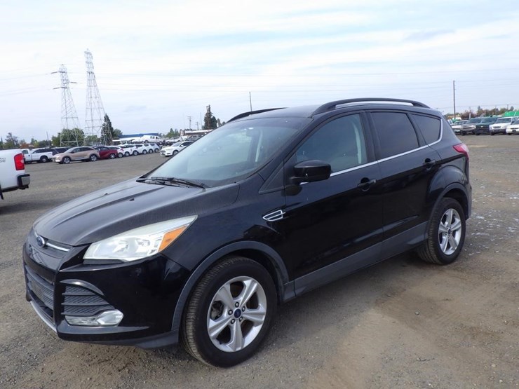 2016-ford-escape-image-1