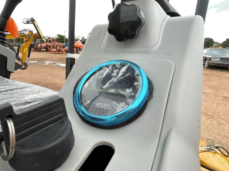 #1799-•-agt-qk18r-mini-excavator-image-36