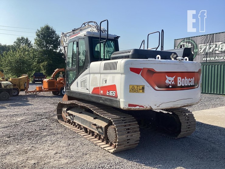 2021-bobcat-e165-image-2