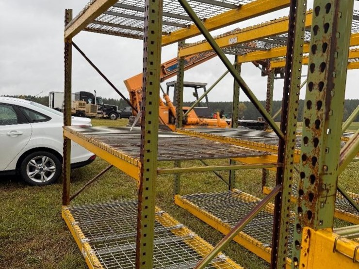 pallet-shelving-(42"x102"x8')-image-1