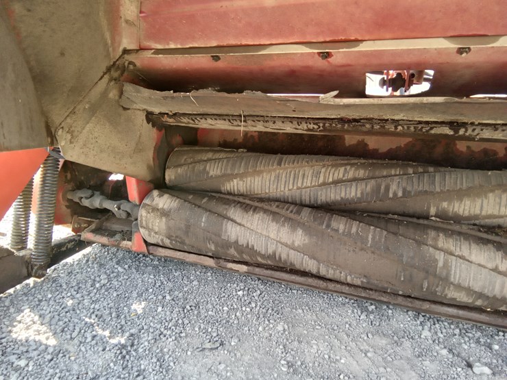 #882-•-case-international-3309-discbine-image-7