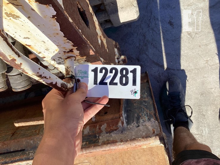 2015-bobcat-t450-image-21