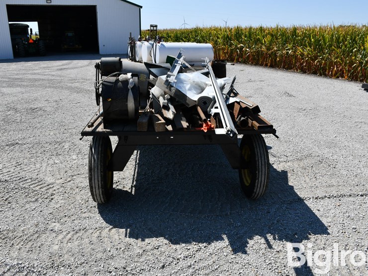 hayrack-w/contents-image-6