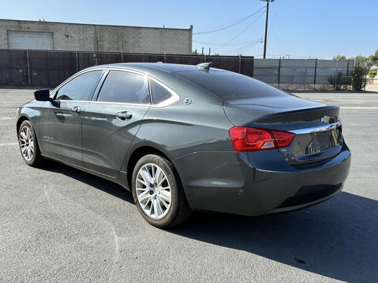 2018-chevrolet-impala-sedan-image-4