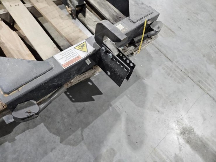 #2550-•-new-wolverine-tr-26-01c-3pt-quick-hitch-image-7