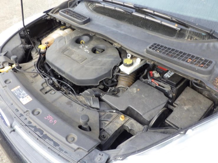 2016-ford-escape-image-10