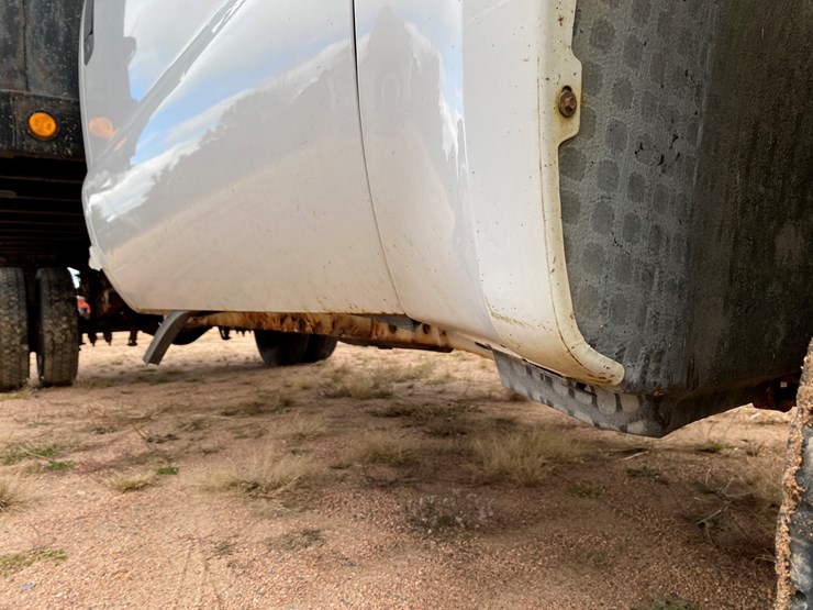 2000-ford-f450-xl-image-12