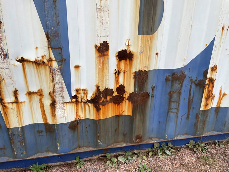 #3352-•-40'-standard-height-shipping-container-image-10