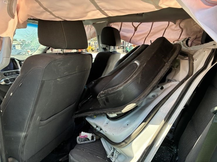 2018-chevrolet-tahoe-image-7