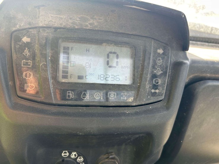 2018-kubota-rtv-x900-image-6