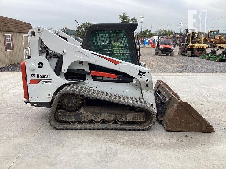 2019-bobcat-t770-image-5