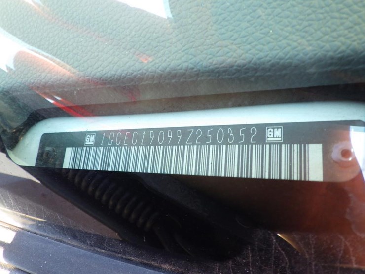 2009-chevrolet-1500-image-13