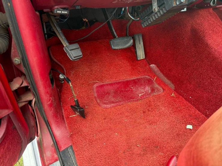 1990-ford-f35o-pickup-truck-(at,-ext-cab,-diesel,-image-17