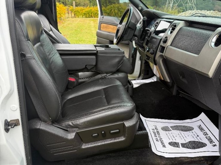 2011-ford-f150-lariat-image-18