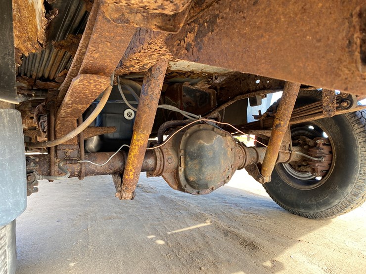 2000-ford-f350-image-24