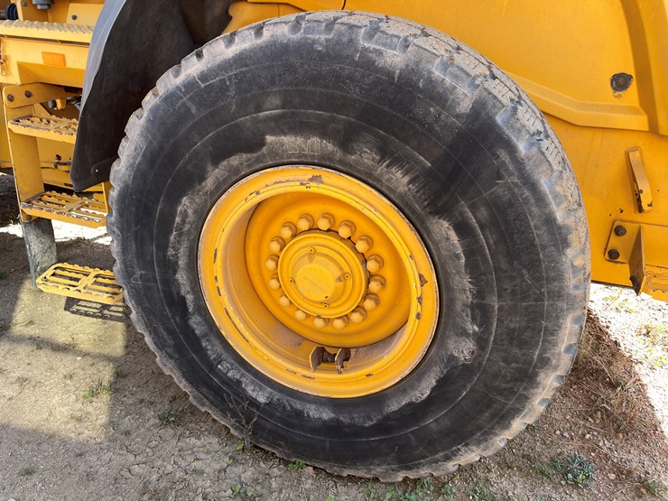 2015-volvo-l70h-image-20