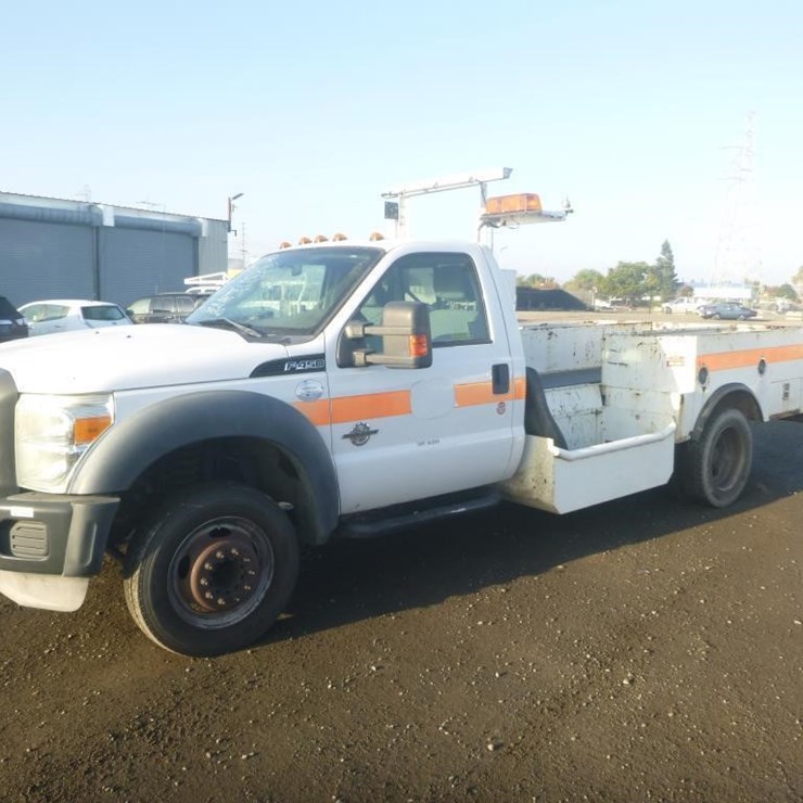 2012 FORD F450