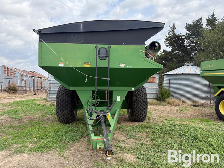 unverferth-gc-7000-grain-cart-image-2