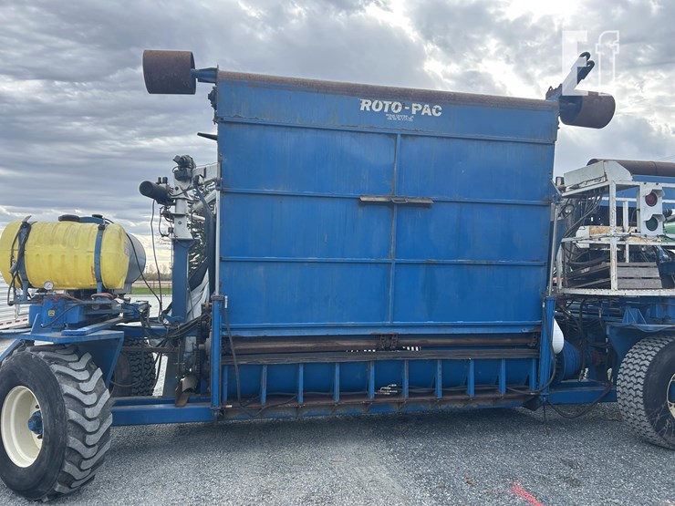 john-deere-8-image-4