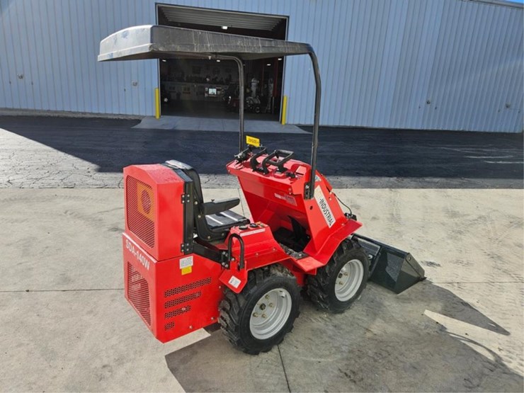 #2542-•-2025-agt-sda-140w-skid-steer-image-5