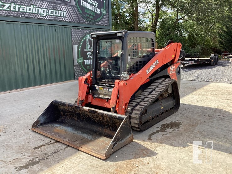 2017-kubota-svl95-2-image-8