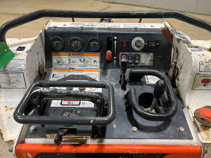 2021-bobcat-mt55-image-16