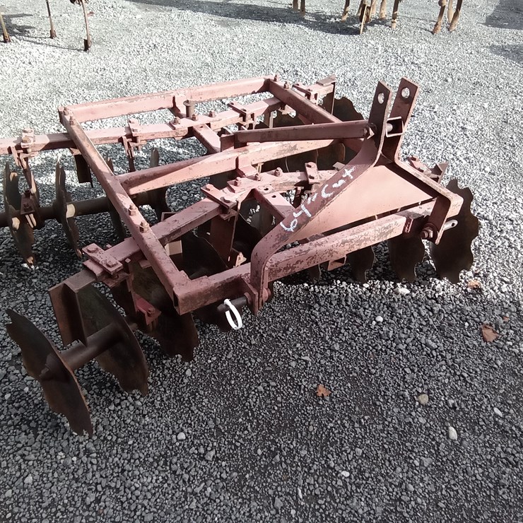 #911 • RED 3PT DISC