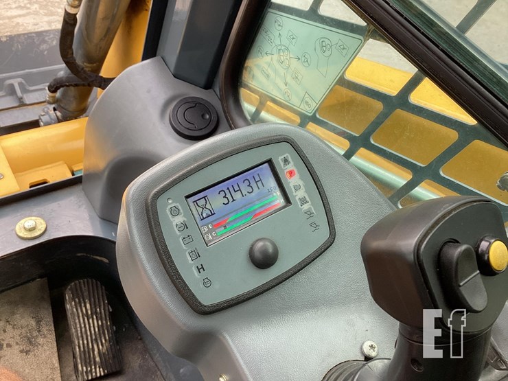 2014-gehl-rt250-image-18