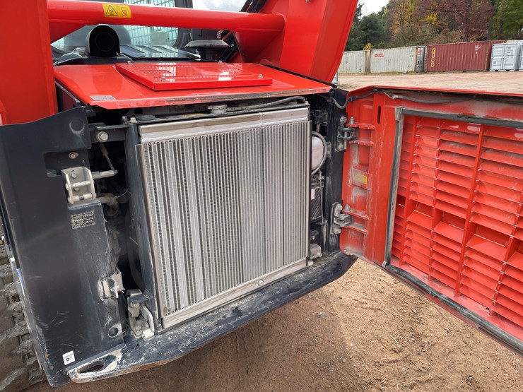 2022-kubota-svl97-2-image-15