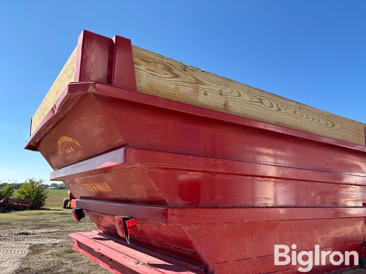 1982-chevrolet-k30-4x4-feed-truck-image-15