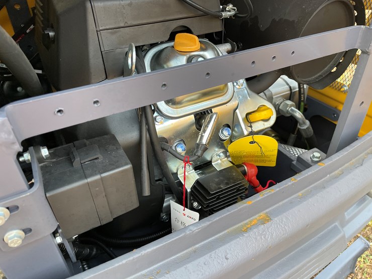 #1793-•-agt-mx20r-mini-excavator-image-19