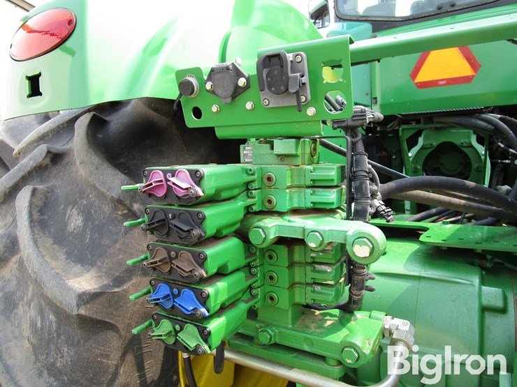 2014-john-deere-9410r-image-11