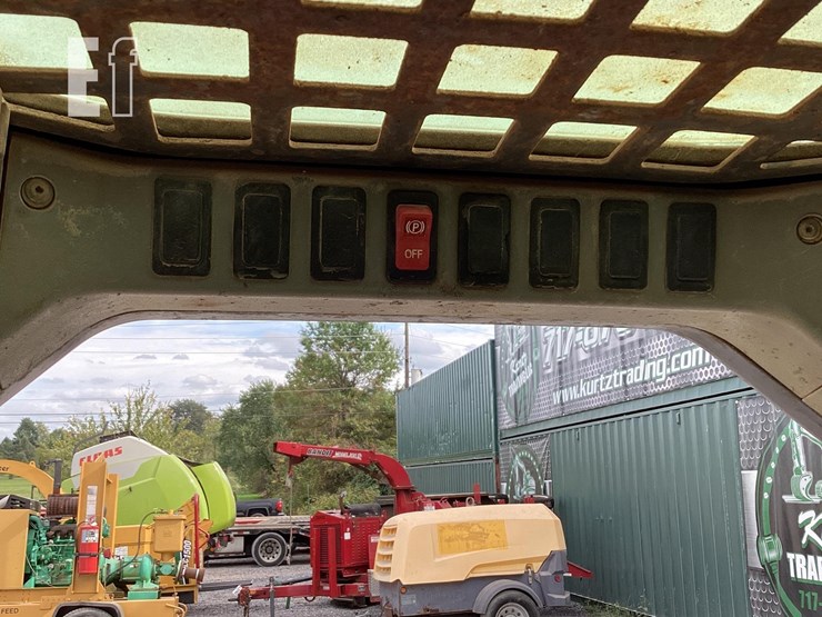 2007-bobcat-t190-image-16