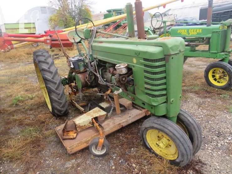 john-deere-b-image-3