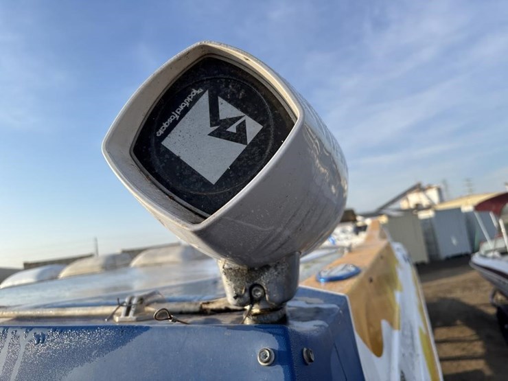 2004-unknown-trailer-image-70