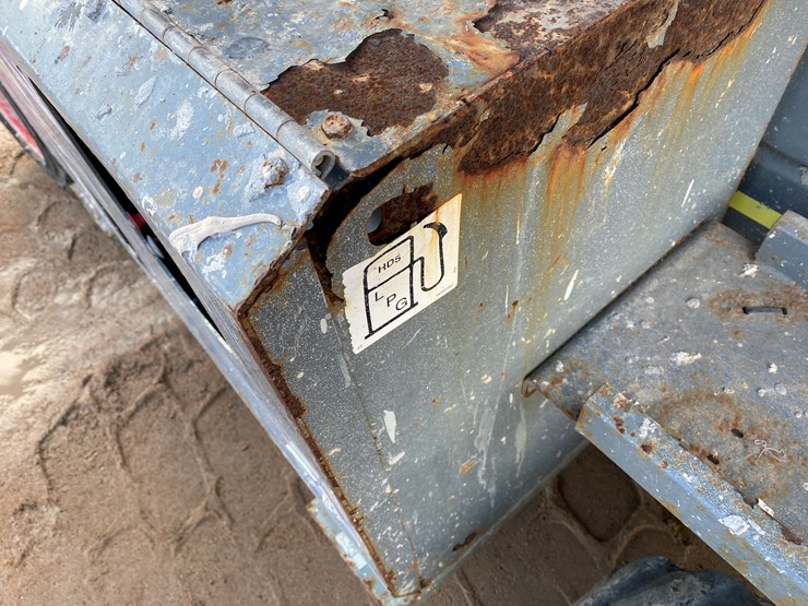 2016-skyjack-sj6832rt-image-17