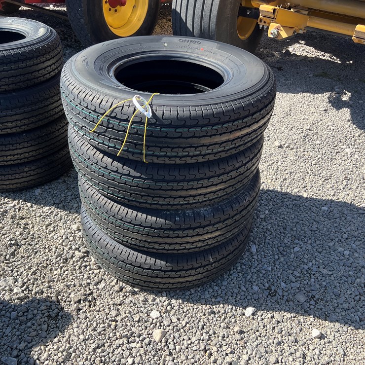 #860 • 4) 235/80R16 TIRES