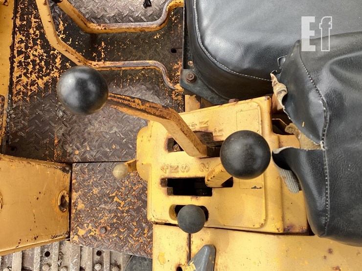 1987-deere-455e-image-16