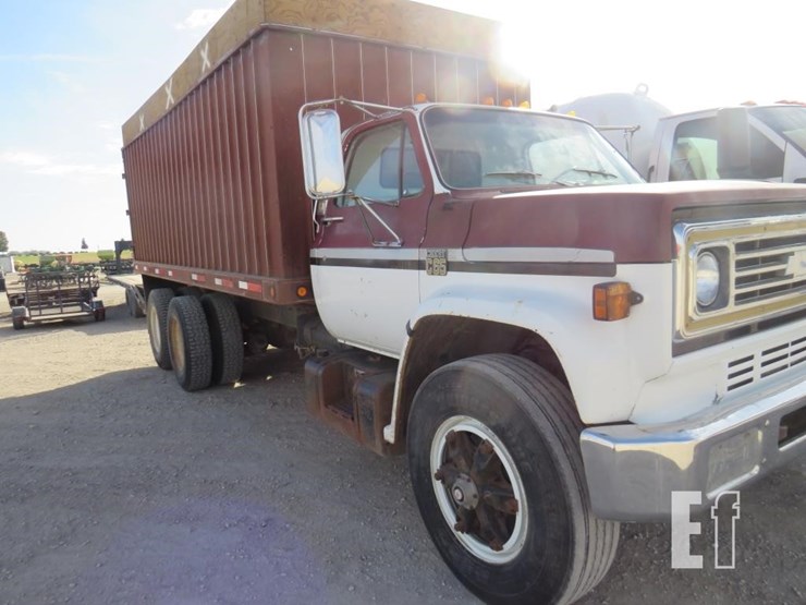 1977-chevrolet-c65-image-3