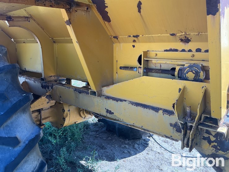 ag-chem-ag-gator-1004-image-15