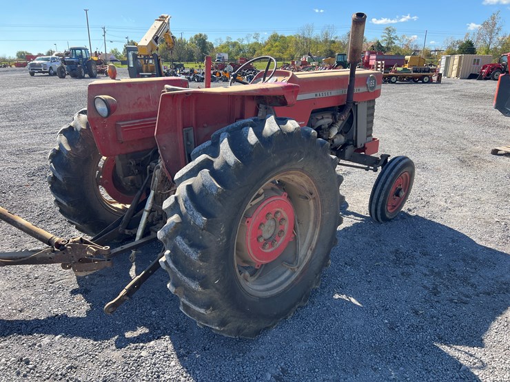 massey-ferguson-165-image-11