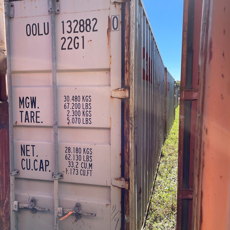 #3399 • 20' Standard Height Shipping Container