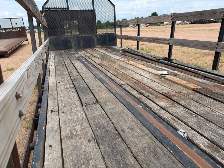 #3190-•-22’-steel-flatbed-image-16