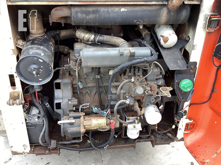 2007-bobcat-t190-image-13