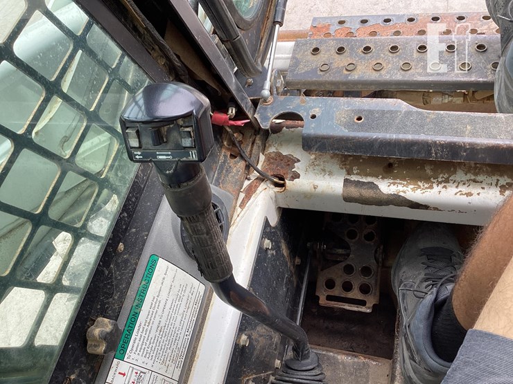 2005-bobcat-s185-image-13